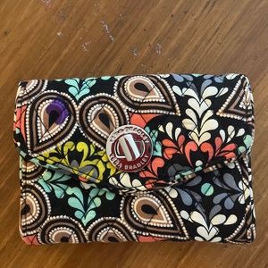 Vera Bradley wallet- like new